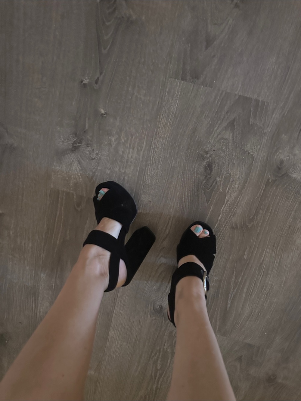 Women's Black velvet platform Heel Sandals - Classic Strappy Style
